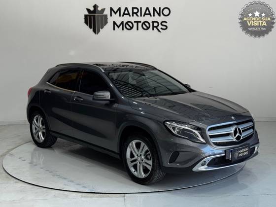 MERCEDES-BENZ GLA 200 1.6 CGI ENDURO 16V TURBO FLEX 4P AUTOMÁTICO MERCEDES-BENZ GLA 200 1.6 CGI ENDURO 16V TURBO FLEX 4P AUTOMÁTICO